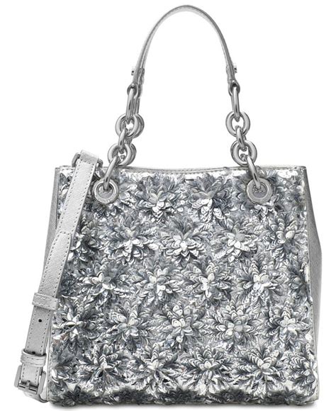 michael kors handtasche blumen|Michael Kors silver satchel handbag.